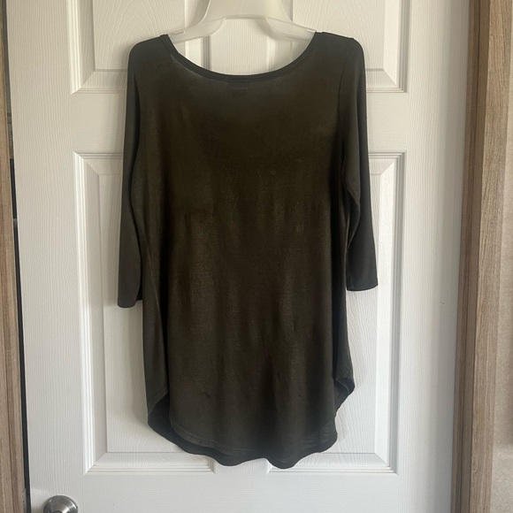 Rue 21 Top - Picture 2 of 10